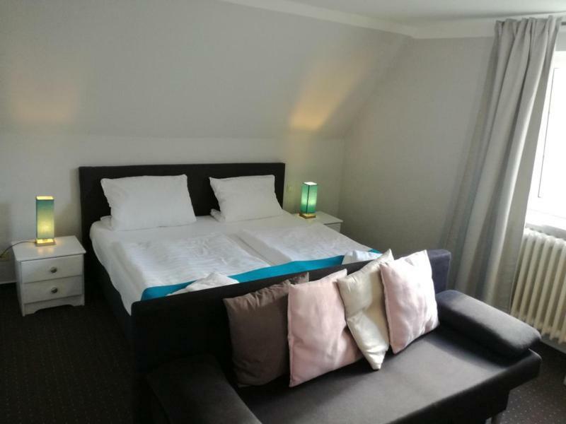 הוווכט Basalt Hotel Restaurant Lounge מראה חיצוני תמונה